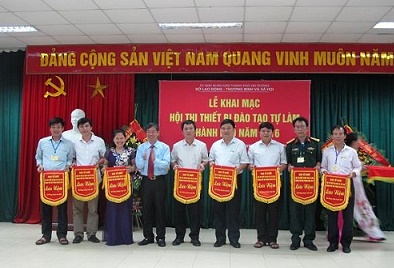 KHAI MẠC HỘI THI THIẾT BỊ ĐÀO TẠO TỰ LÀM THÀNH PHỐ HẢI PHÒNG NĂM 2016